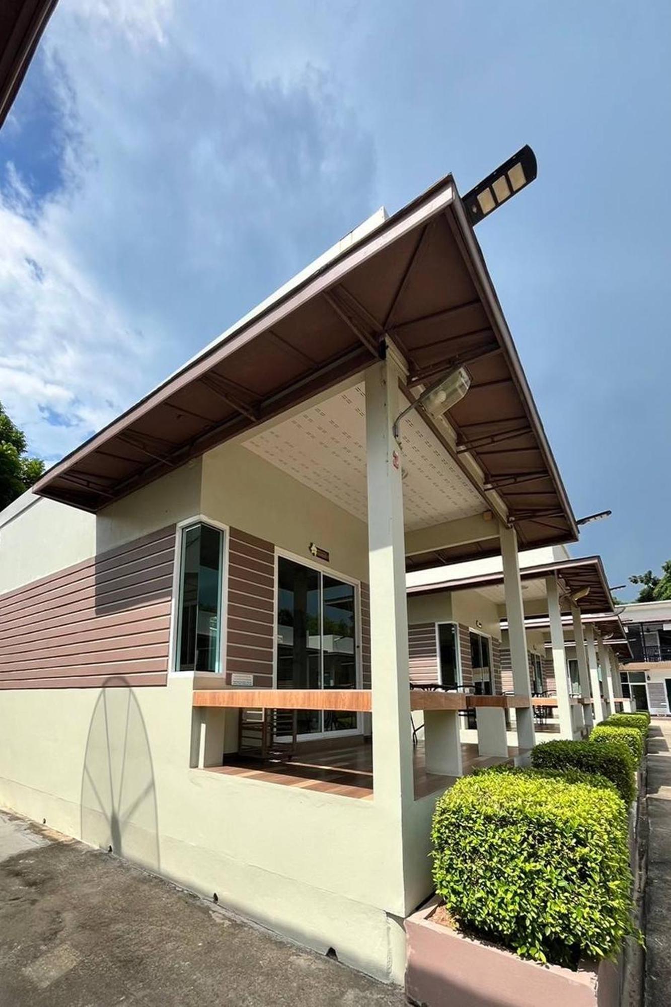 Pleai Ta Lea Resort Chao Lao Beach Exterior photo