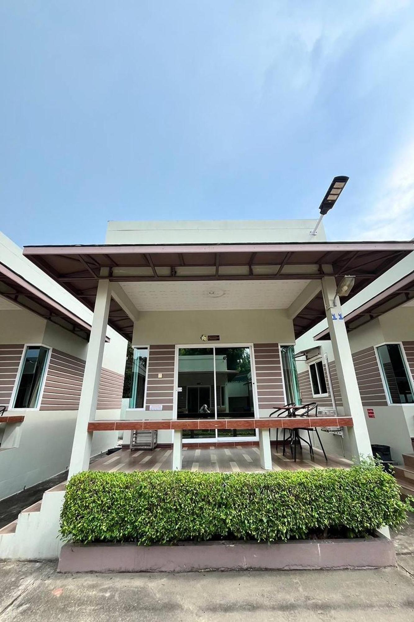 Pleai Ta Lea Resort Chao Lao Beach Exterior photo